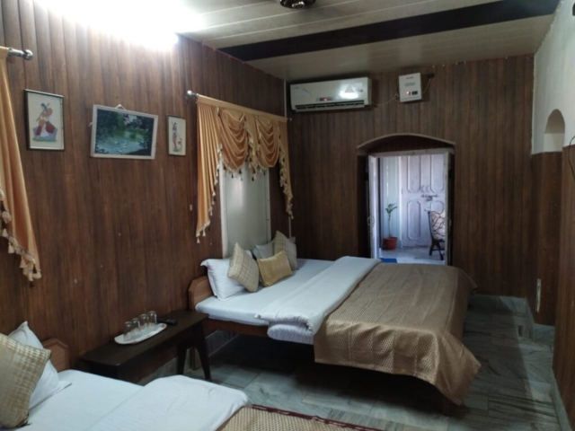 Premium Deluxe For Bedded AC Family Room with Private Balcony