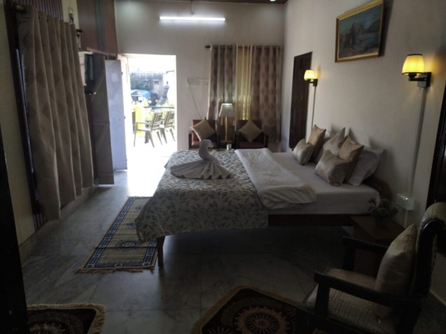Double Bed AC Premium Deluxe Room with private Balcony